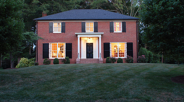Traditional Curb Appeal - Image 04